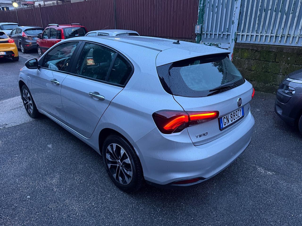 Fiat Tipo 1.5 Hybrid DCT Garmin CAM.AUTOMATICO