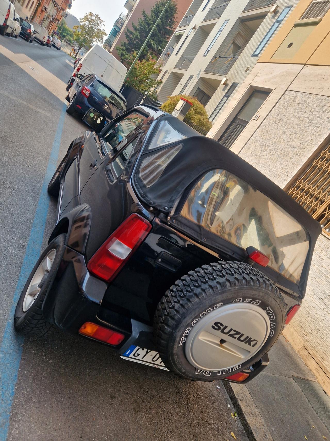 Suzuki Jimny 1.3i 16V cat Cabrio 4WD JLX
