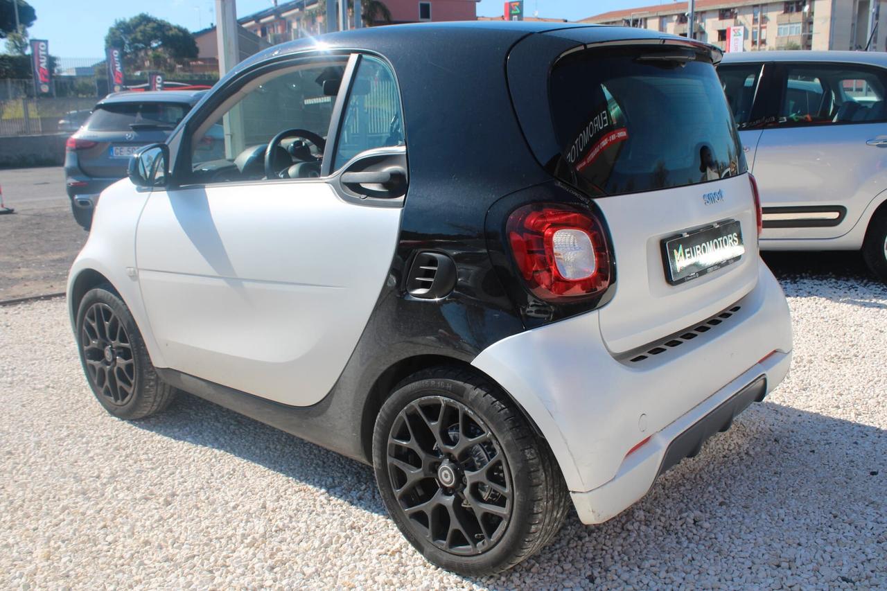 Smart ForTwo 70 1.0 twinamic BRABUS Style