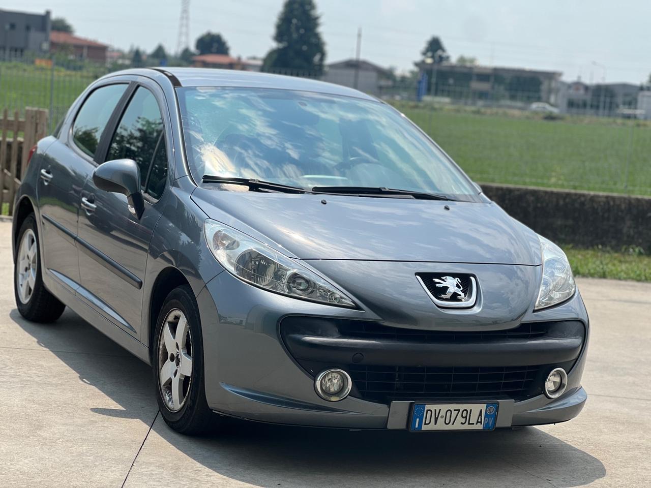 Peugeot 207 1.4 GPL - GARANZIA 12 MESI