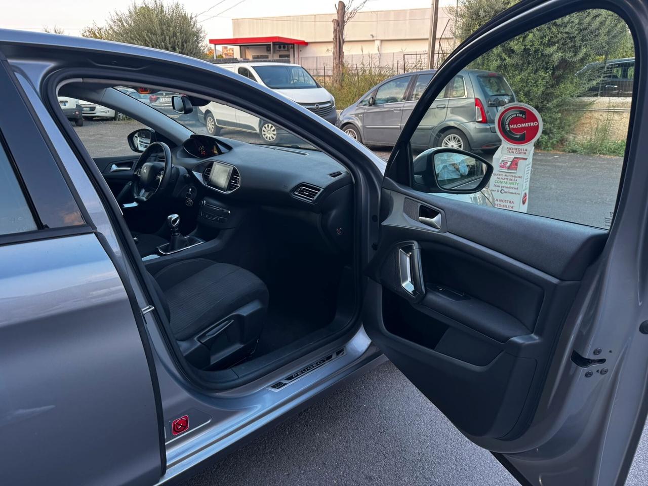 Peugeot 308 1.6 e-HDi 115 CV Stop&Start Active