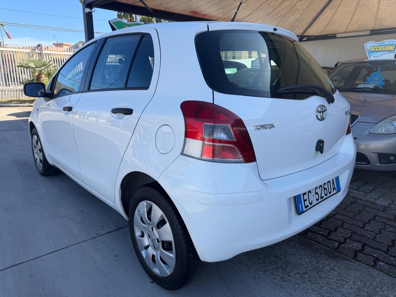 Toyota YARIS 1.0 BENZINA 2010 - SERVICE TOYOTA