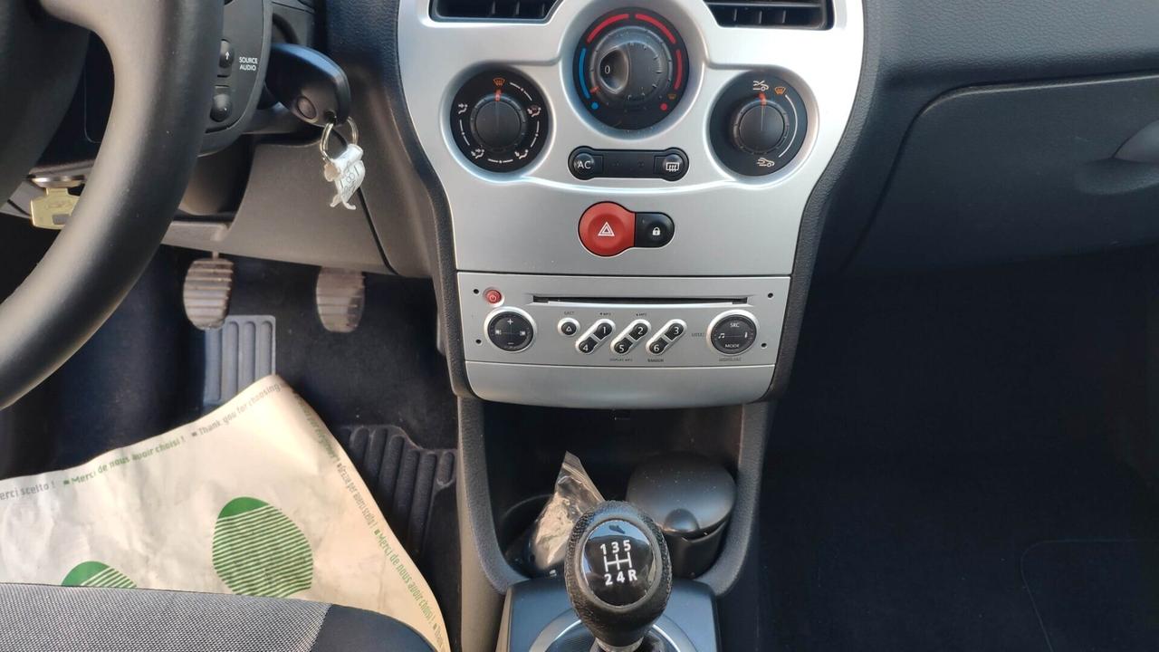 Renault Modus 1.2 16V GPL
