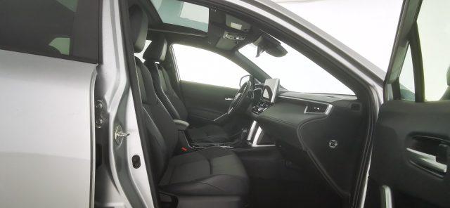 TOYOTA Corolla Cross 2.0 Hybrid 197 CV E-CVT AWD-i Lounge