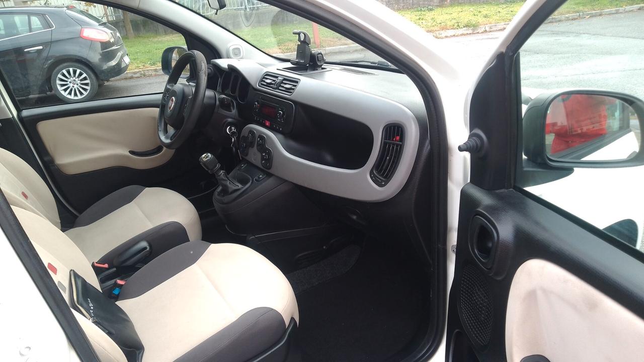 Fiat Panda 0.9 TwinAir Turbo Natural Power Lounge 14