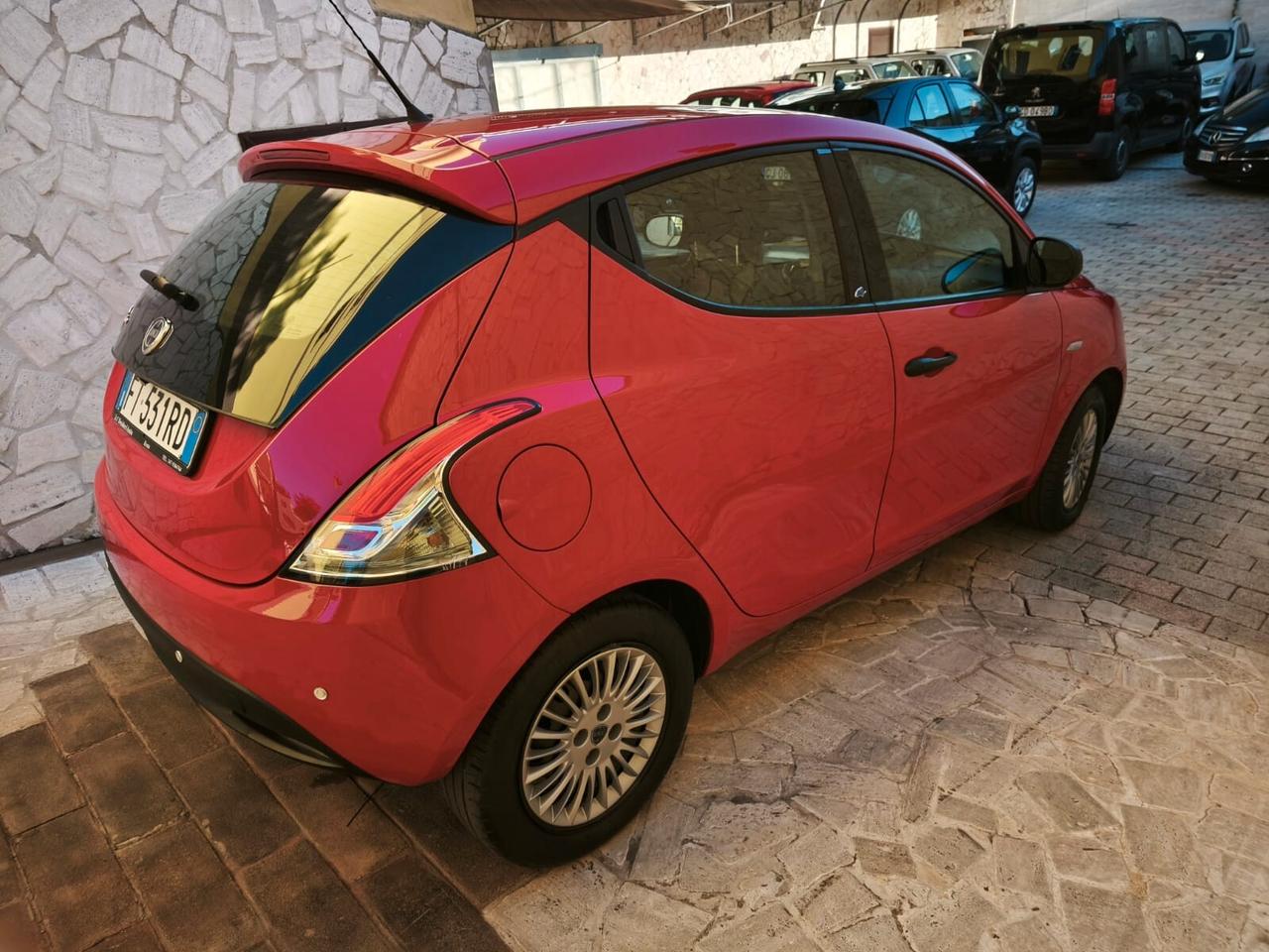 Lancia Ypsilon 1.2 69 CV 5 porte S&S Elefantino Blu