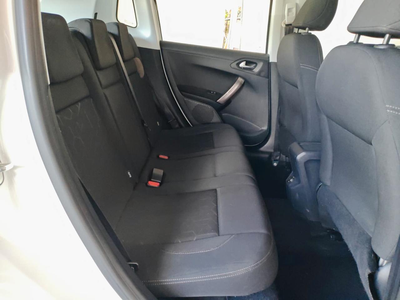 Peugeot 2008 PureTech 82 Allure