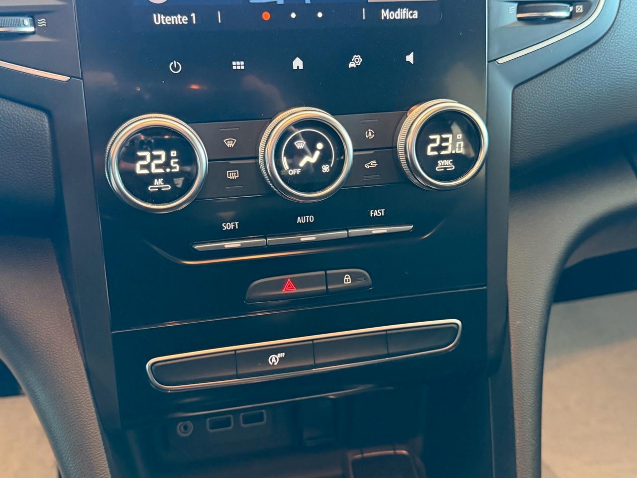 Renault Megane 1.5 BLUEDCI 115 cv. 5 porte BUSINESS (Nav)