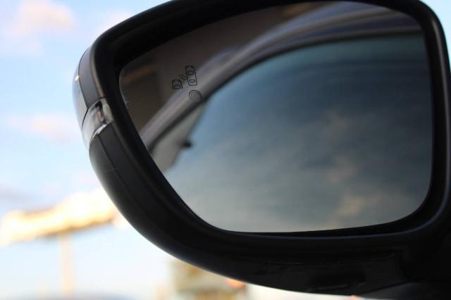 Peugeot 2008 1.2 Allure s&s 130cv eat8 con Navigatore e Carplay