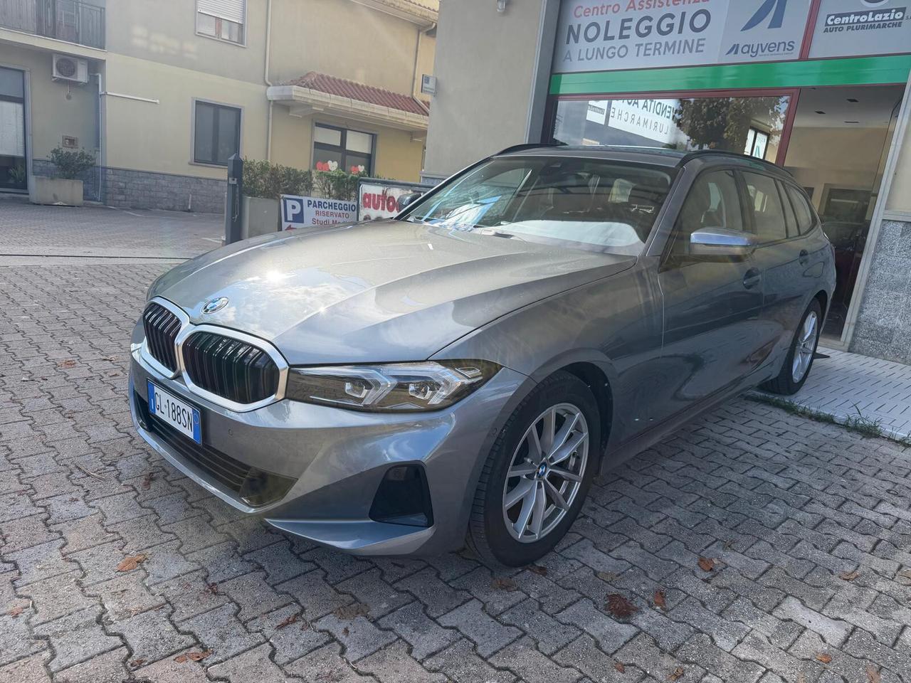 Bmw 318 318d Touring 48V business restailing