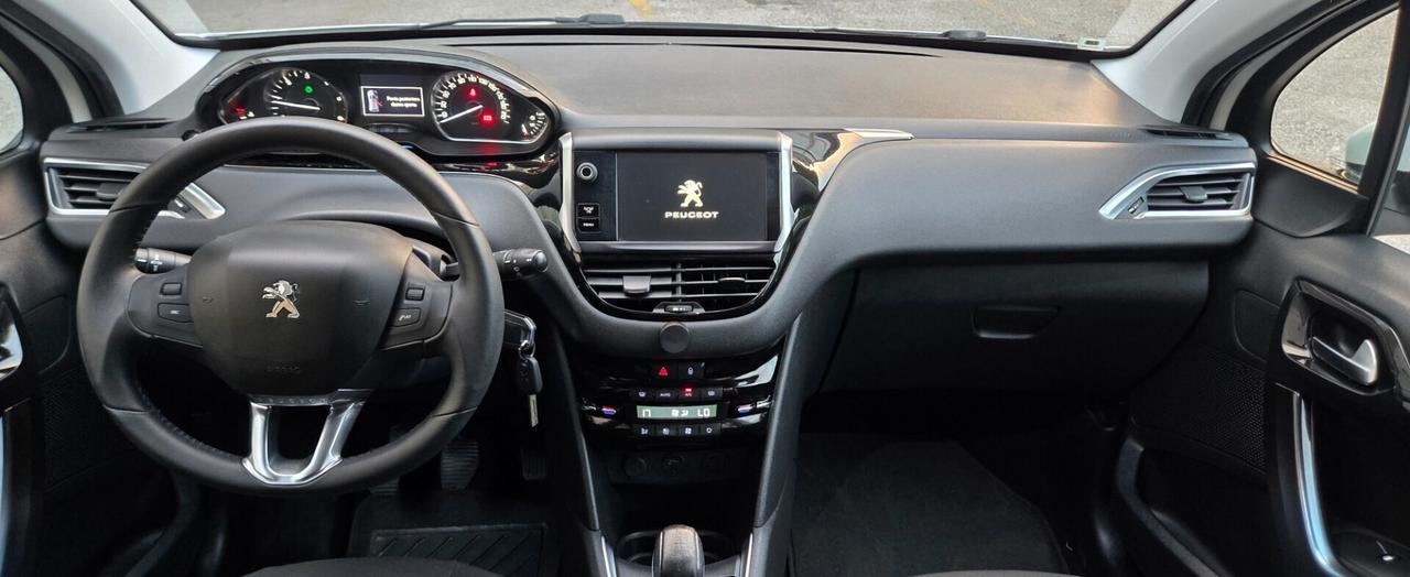 Peugeot 208 1.4 HDi 68 CV 5 porte Allure