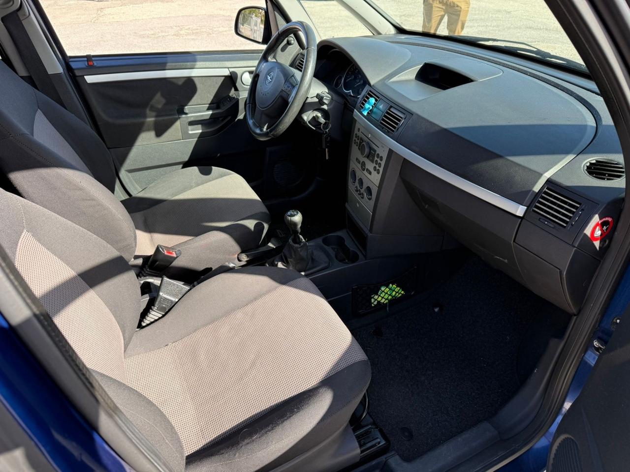 Opel Meriva 1.4 Benzina neopatentati uniproprietario