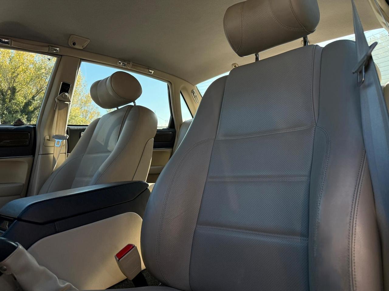 Jaguar XJR 4.0 POSSIBILITA' DI FINANZIAMENTO