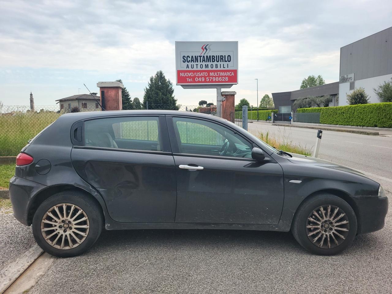 Alfa Romeo 147 1.9 JTD M-JET 16V 5 porte Dist.