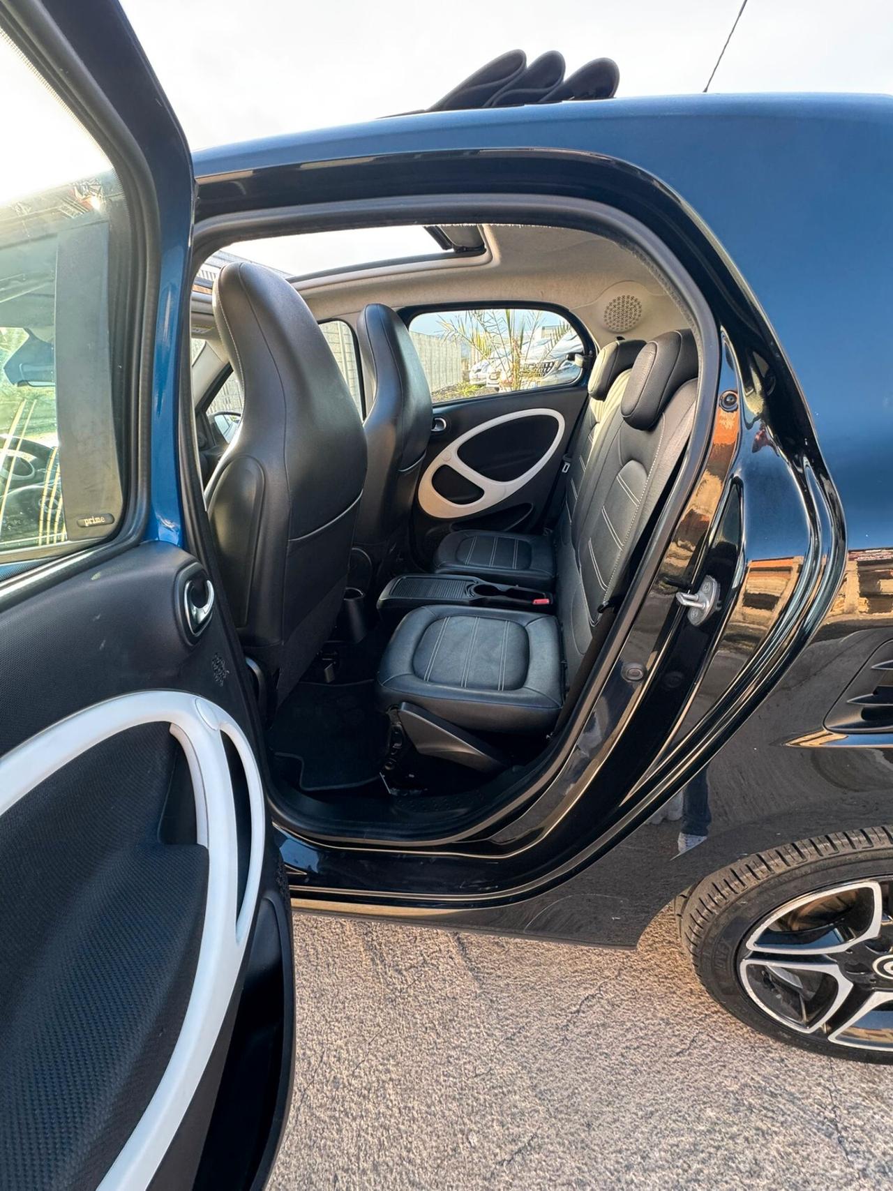 Smart ForFour 70 1.0 Passion