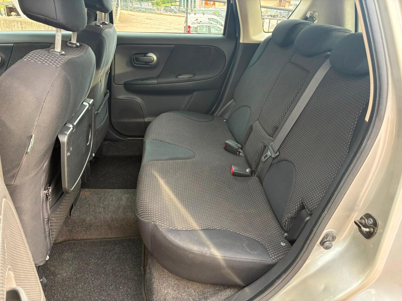 Nissan Note 1.4 BENZINA
