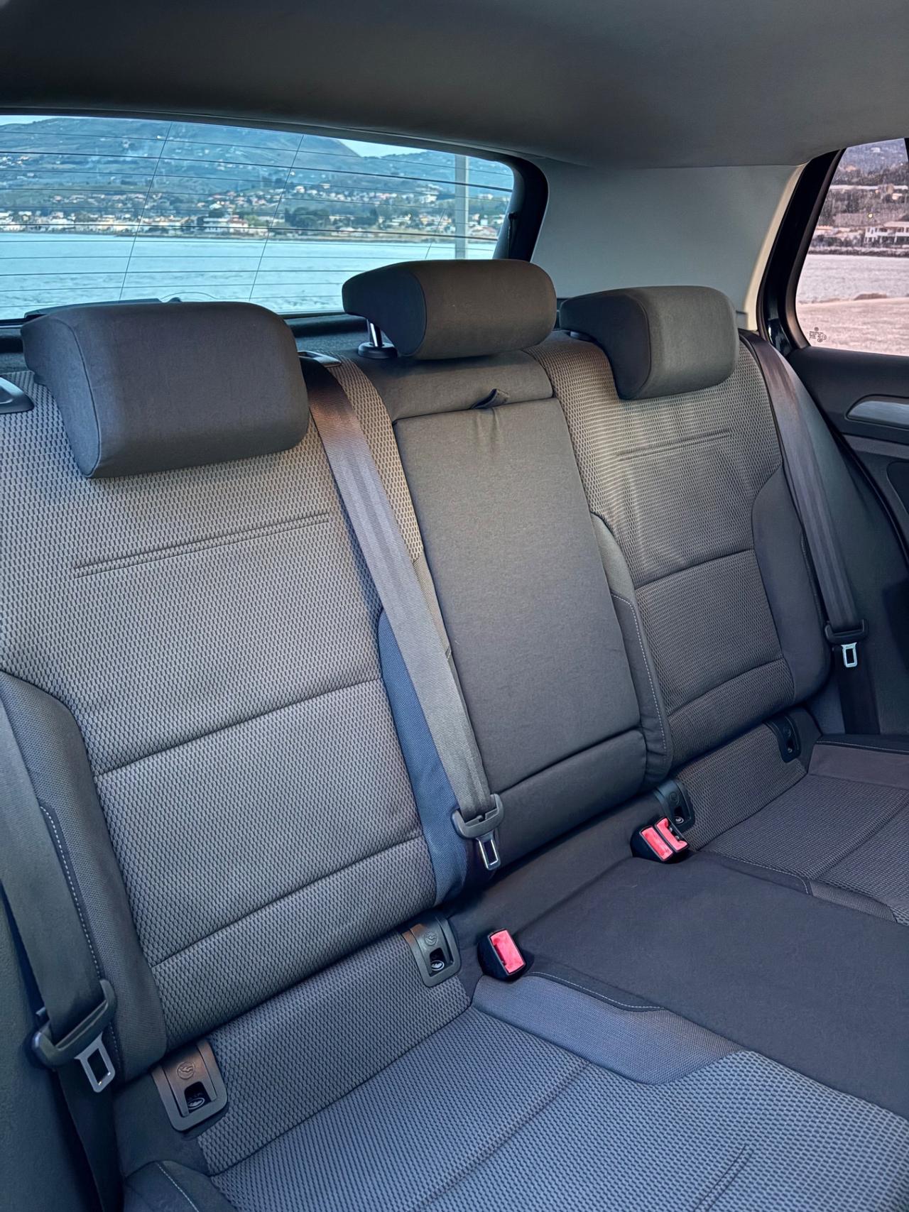 Volkswagen Golf 1.6 TDI motore perfetto