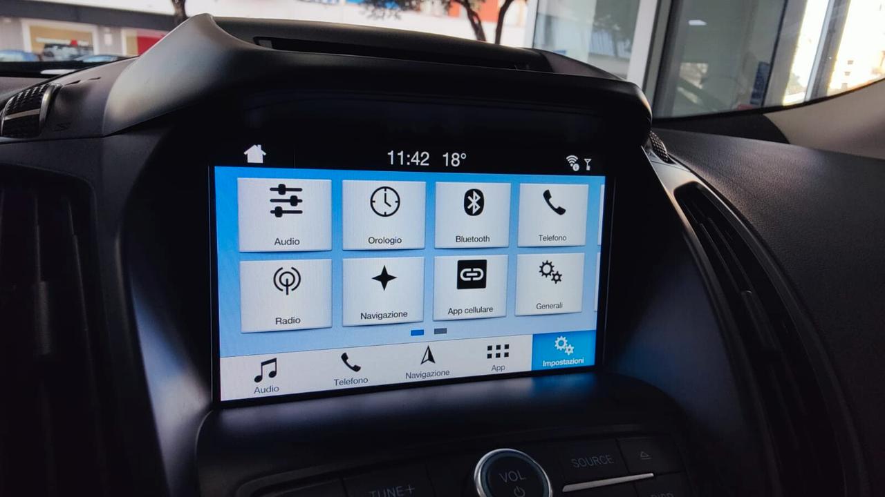 Ford Kuga 1.5 TDCI 120CV 2WD Powershift Business