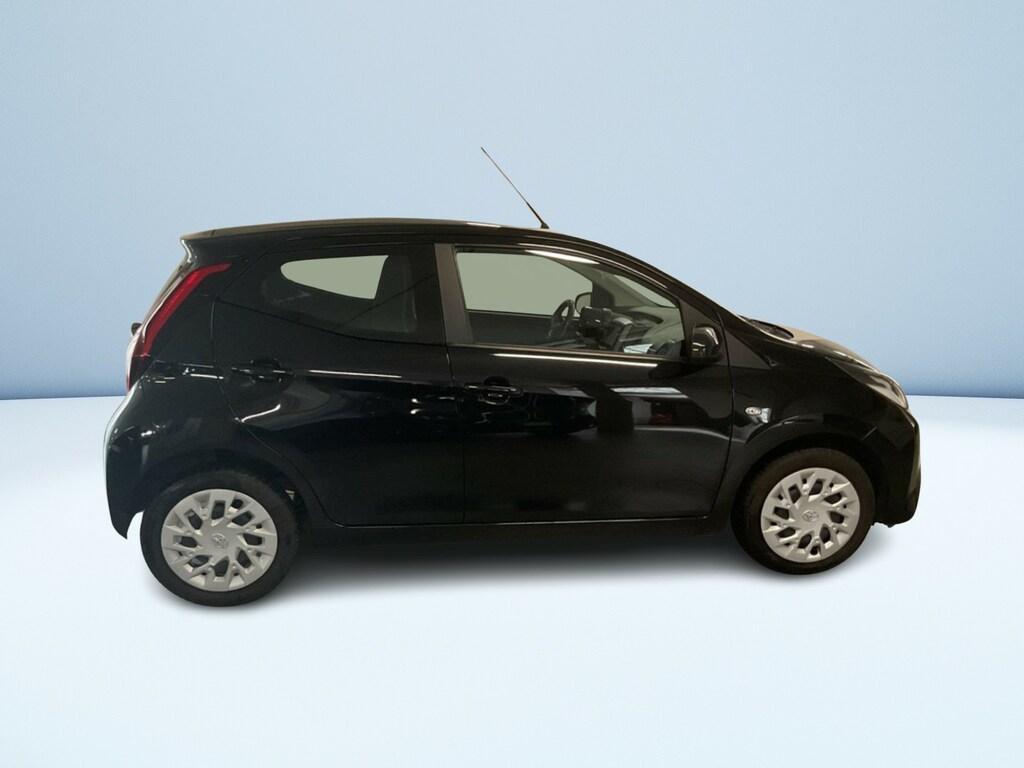 Toyota Aygo 5 Porte 1.0 VVT-i x-play M-MT