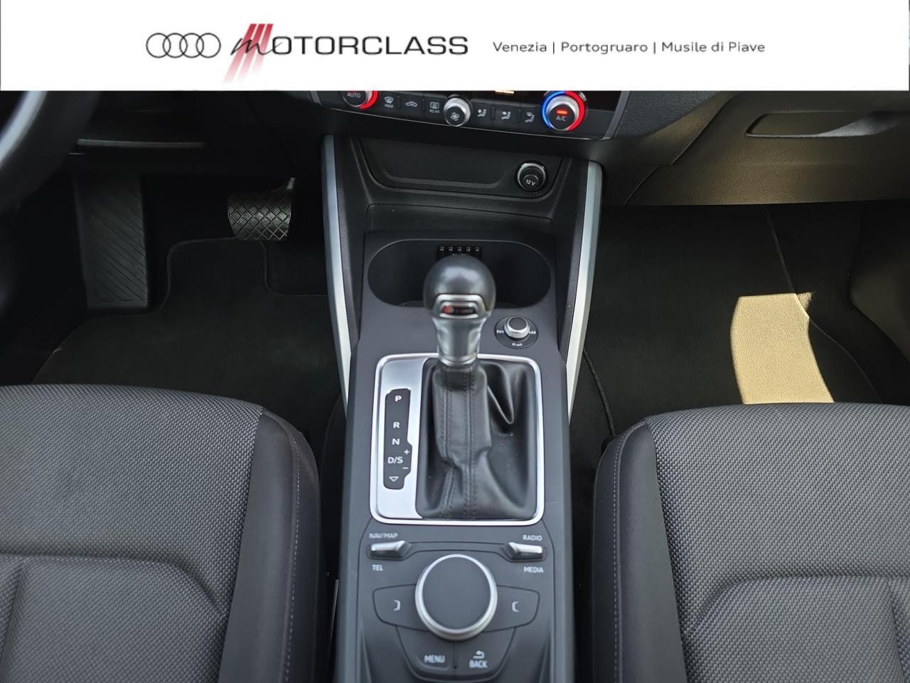 Audi Q2 30 1.6 tdi admired s tronic my20