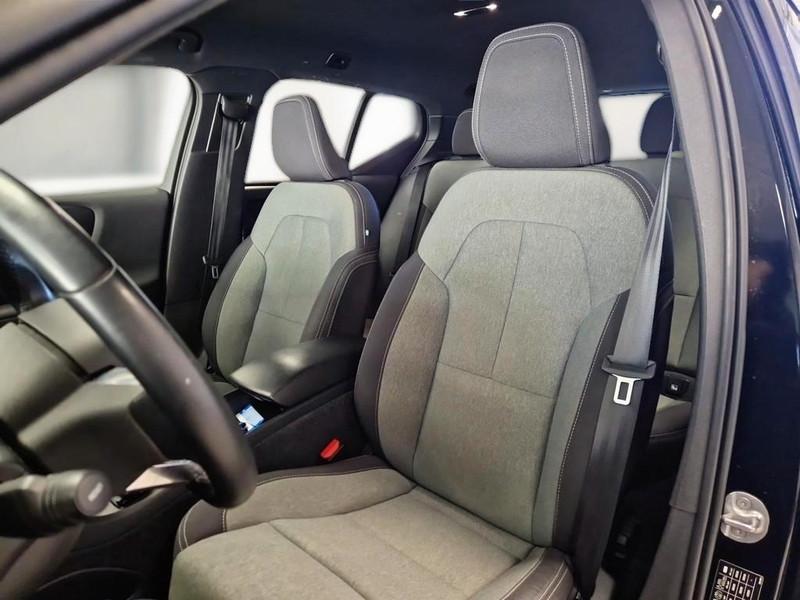 VOLVO XC40 T4 RECHARGE PLUG-IN AUTO CORE SUV
