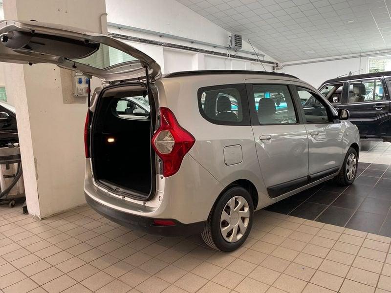 Dacia Lodgy 1.5 dCi 8V 90CV 5 posti Ambiance OK NEOPATENTATI - NAVIGATORE - CINGHIA NUOVA COMPRESA NEL PREZZO