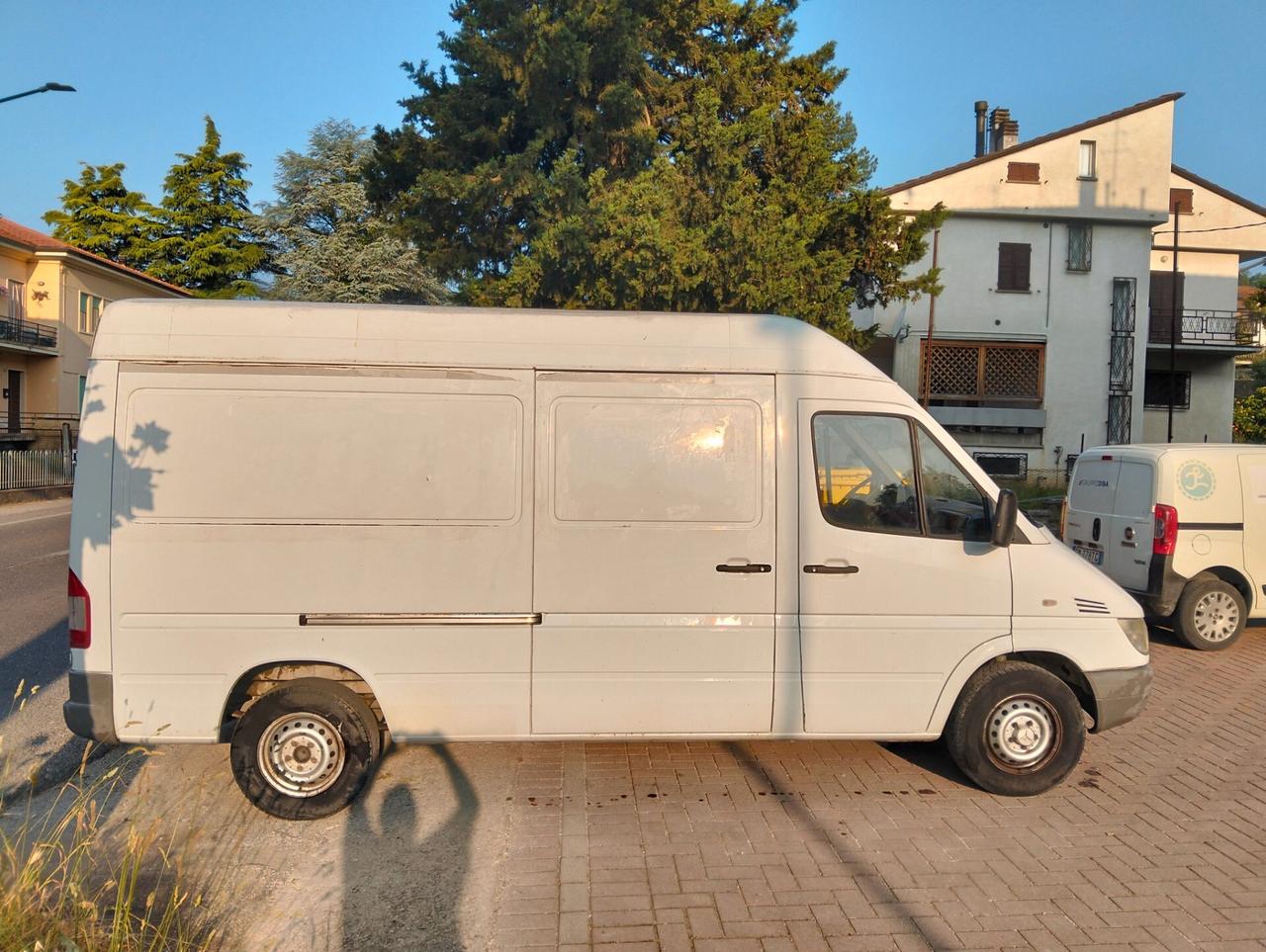 MERCEDES SPRINTER