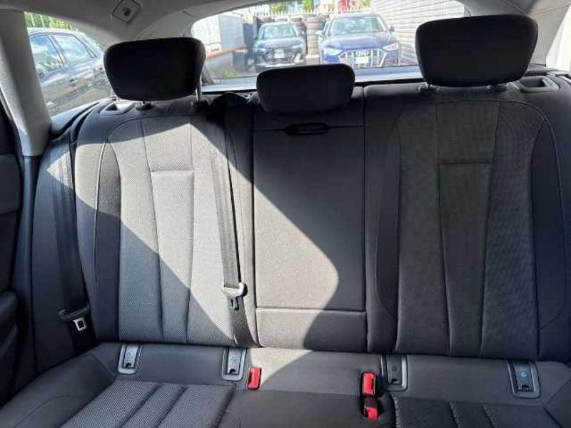 Audi A4 V 2019 Avant 35 2.0 tdi mhev Business Advanced 163cv s-tronic