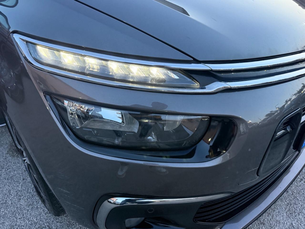 Citroen Grand C4 Picasso BlueHDi 120 S&S Shine 7P