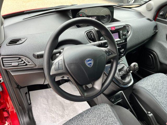 LANCIA Ypsilon 1.0 FireFly 5 porte S&S Hybrid Ecochic Silver MHEV