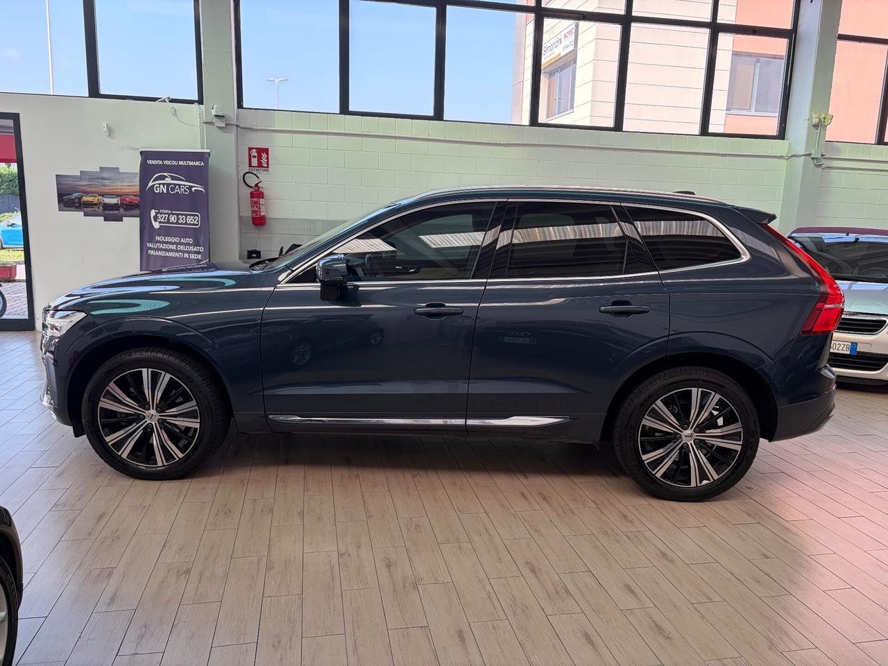 Volvo XC60 B4 (d) AWD automatico Plus Bright