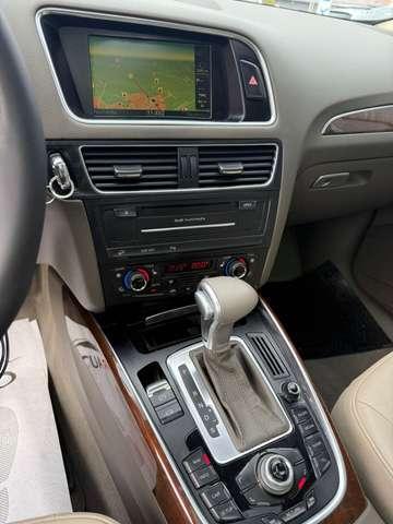 Audi Q5 2.0 tdi Quattro 170cv S-tronic TETTO/SEDILI RISC