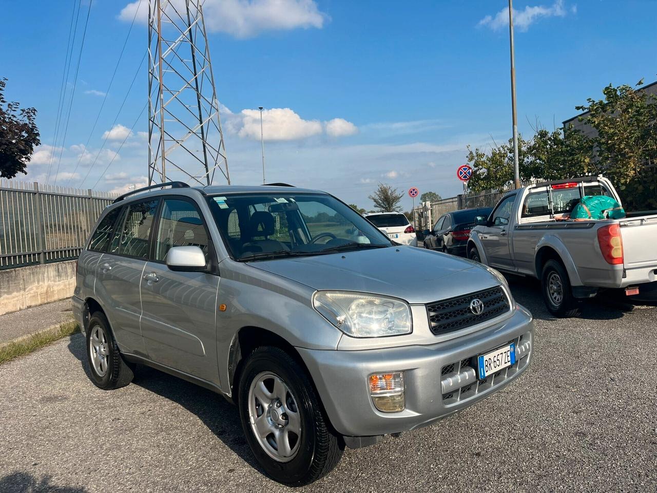 Toyota RAV 4 2.0 16V BENZ 5 porte Sol