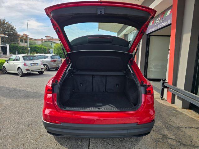 AUDI Q3 35 2.0 TDI S tronic UniPropietario ACC Radar LED