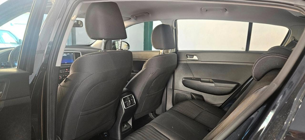Kia Sportage 1.6 CRDI 136 CV DCT7 Diesel/Elettrico 2WD Mild Hybrid Business Class