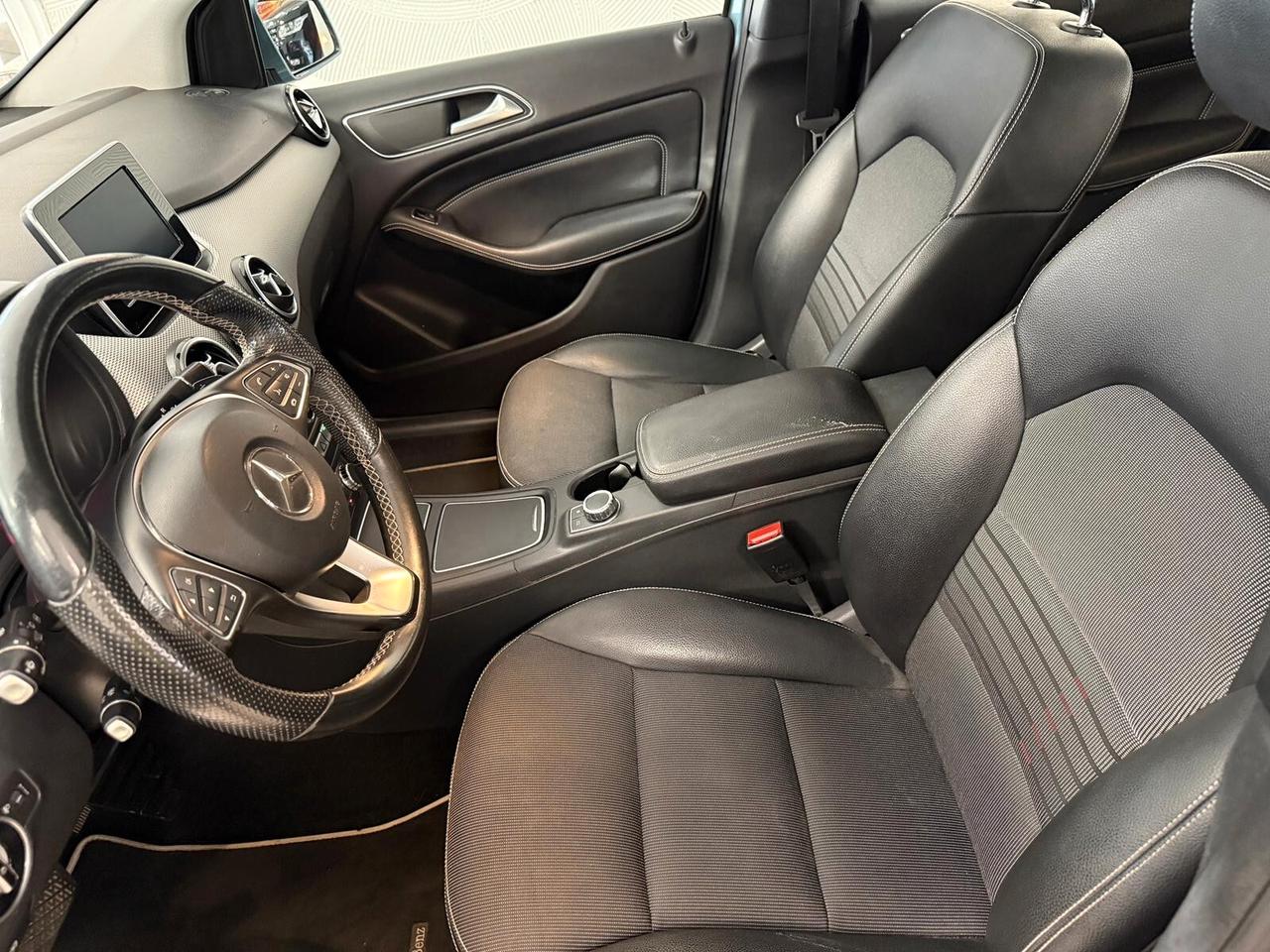 Mercedes-benz B 200 CDI 4Matic Automatic Premium