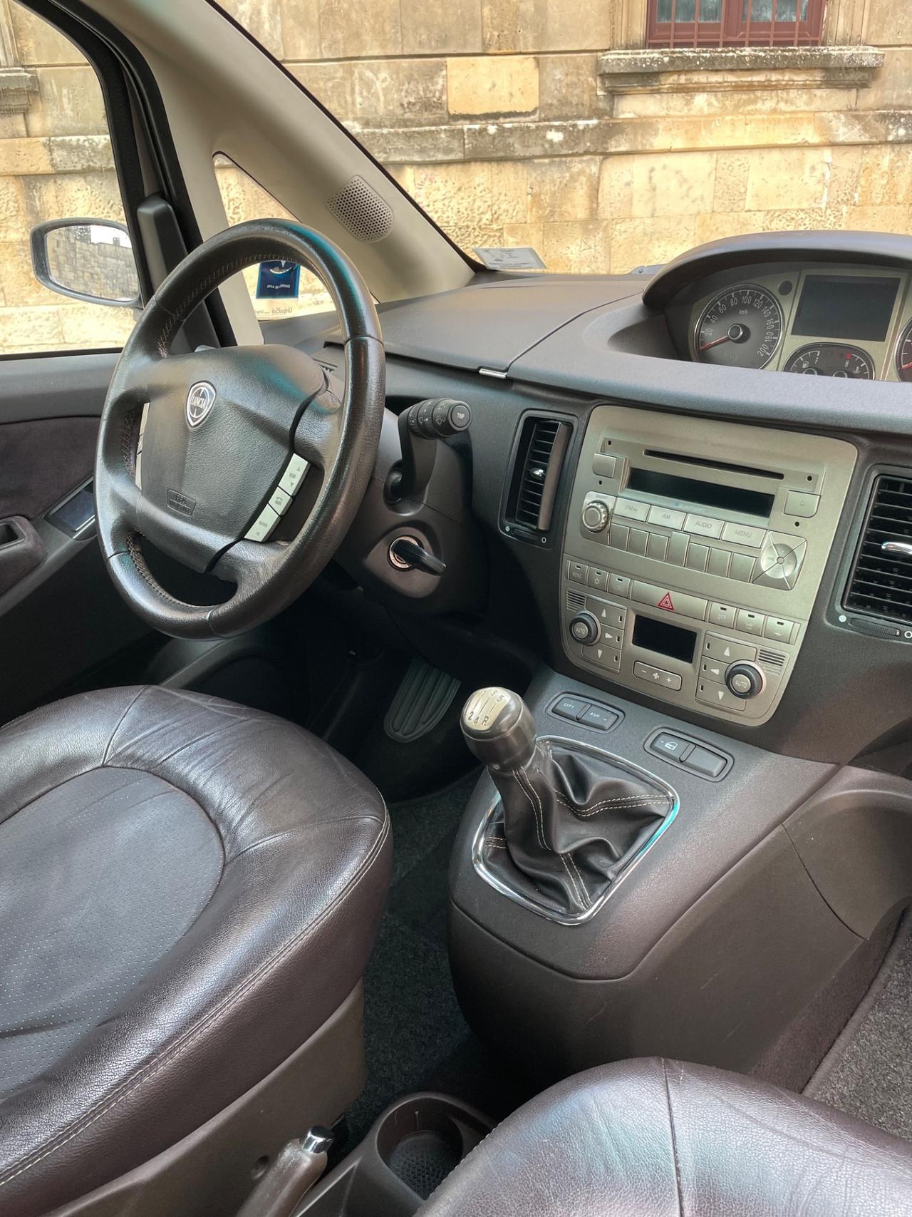 Lancia MUSA 1.3 Multijet 16V Oro