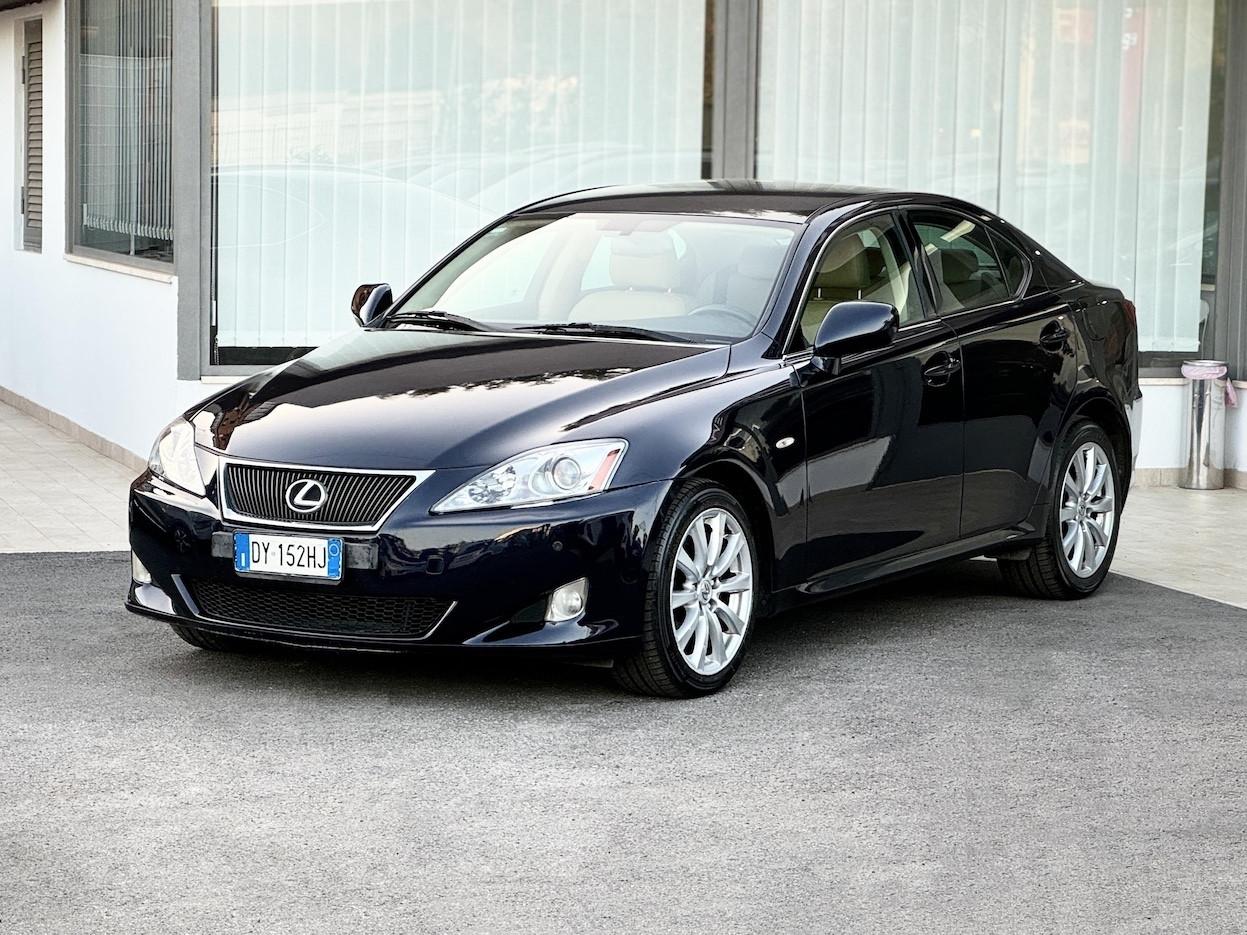 Lexus IS 220d 2.2 Diesel 177CV Luxury - 2009