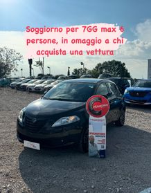 Lancia Ypsilon 1.2 69 CV 5 porte GPL Momo design
