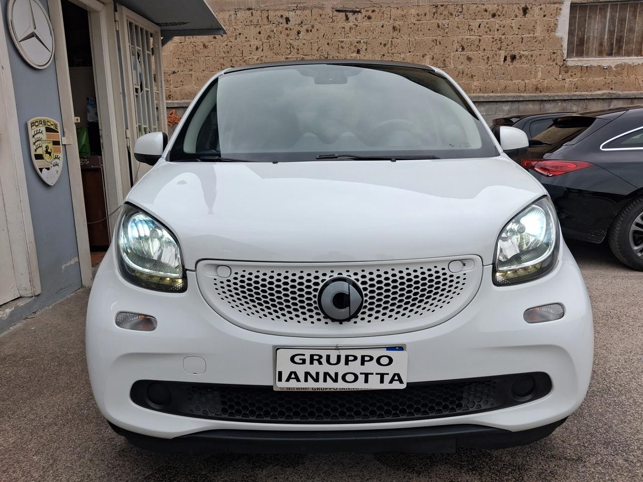 Smart ForFour FOR FOUR 1.0 71 C.V. NAVIGATORE FARI LED CAPPOTTA ELETTRICA GARANZIA 12 MESI CERTIFICATA