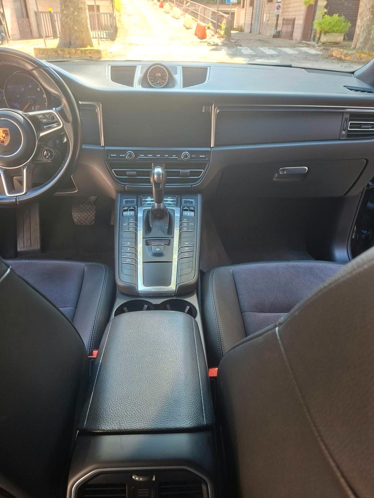 Porsche Macan 2.0