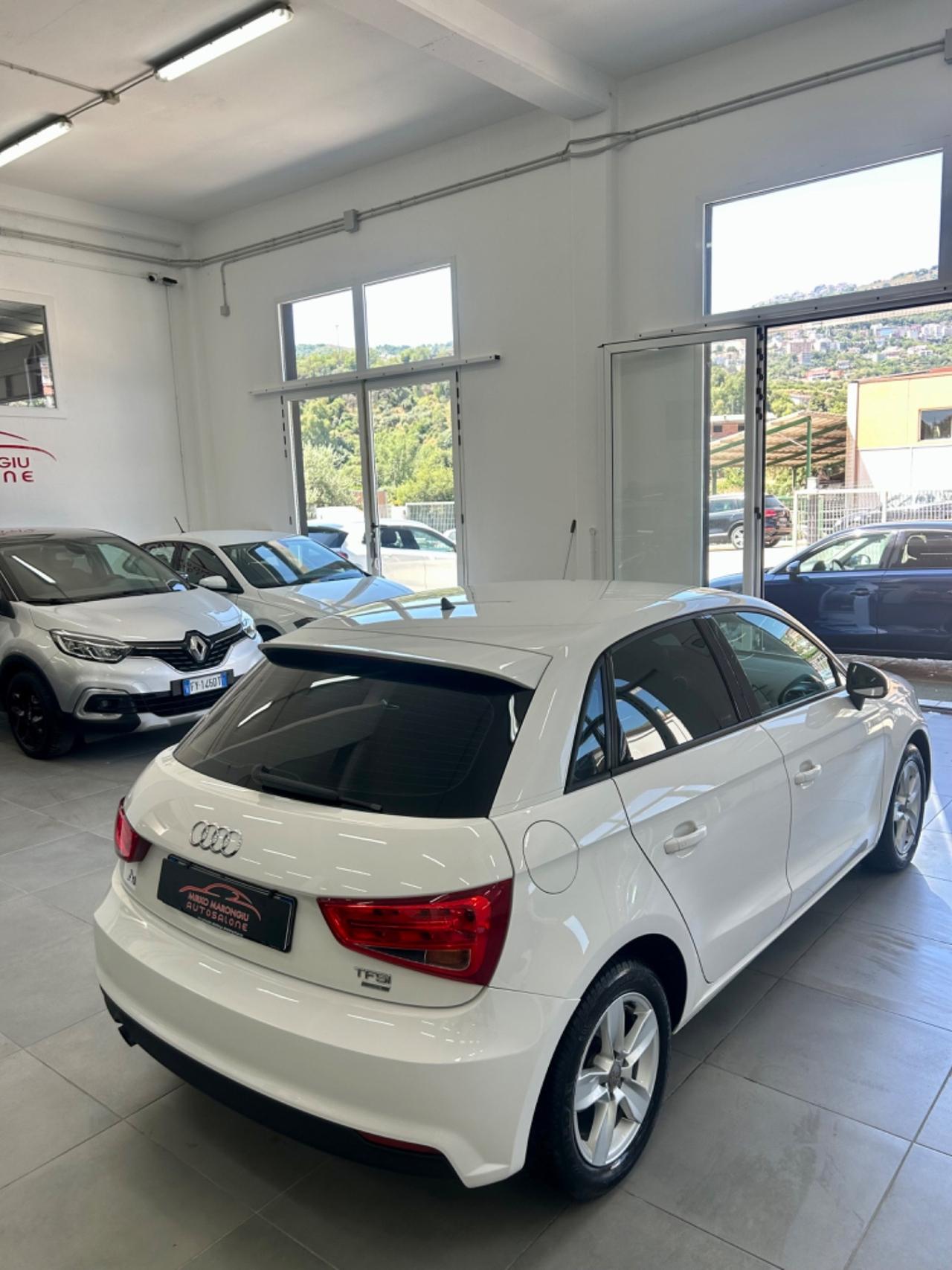 Audi A1 1.0 TFSI ultra Sport FINANZIABILE