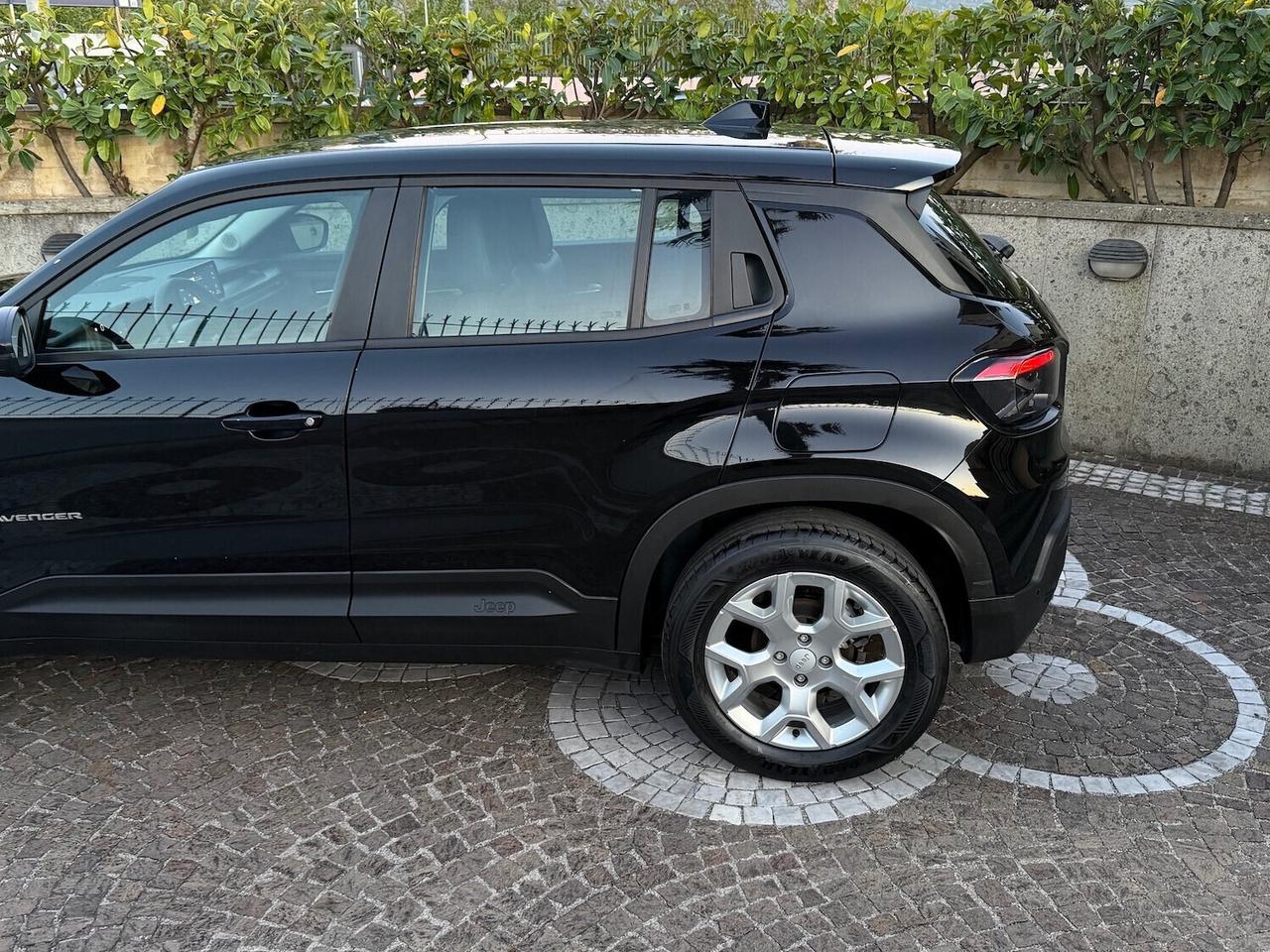 Jeep Avenger 1.2 Turbo 100 CV Altitude