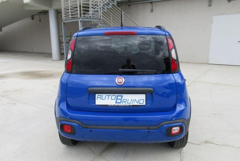 FIAT Panda PANDA 1.2 CITY CROSS Waze