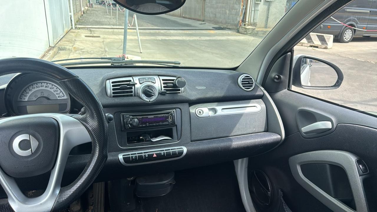 Smart ForTwo 1000 52 kW MHD coupé pure
