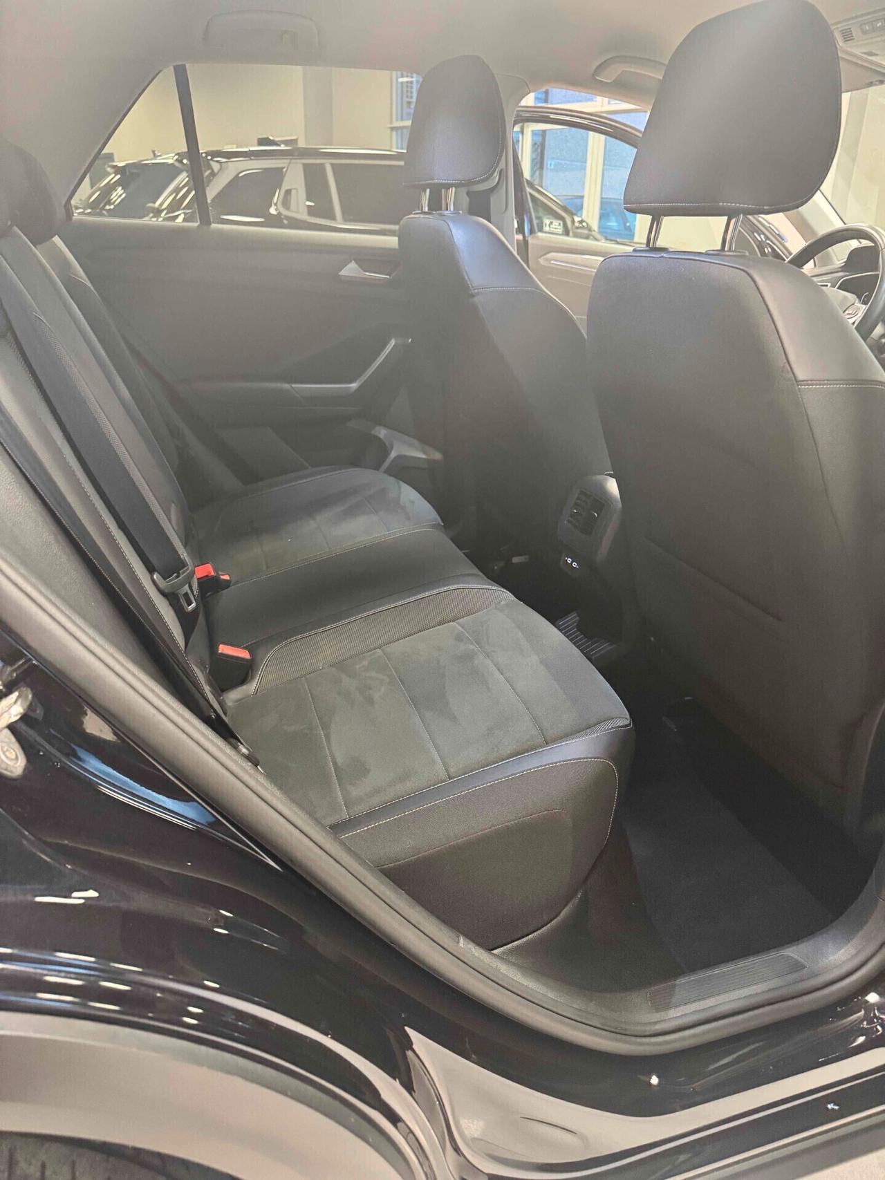 VOLKSWAGEN T ROC 2.0 TDI 150CV DSG 4X4 SPORT AND STYLE