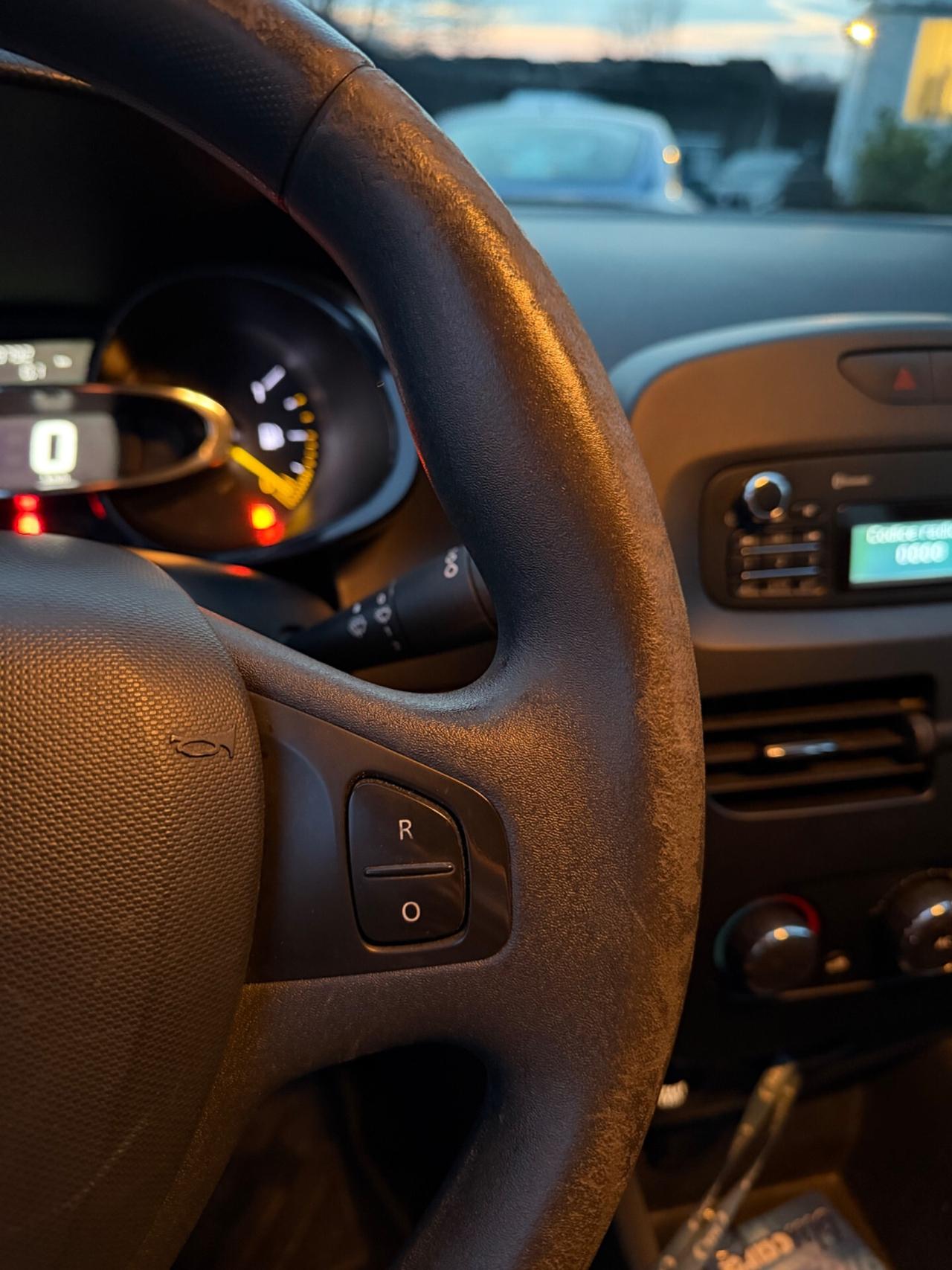 Renault Clio 1.5 dCi 8V 75CV 5 porte Live