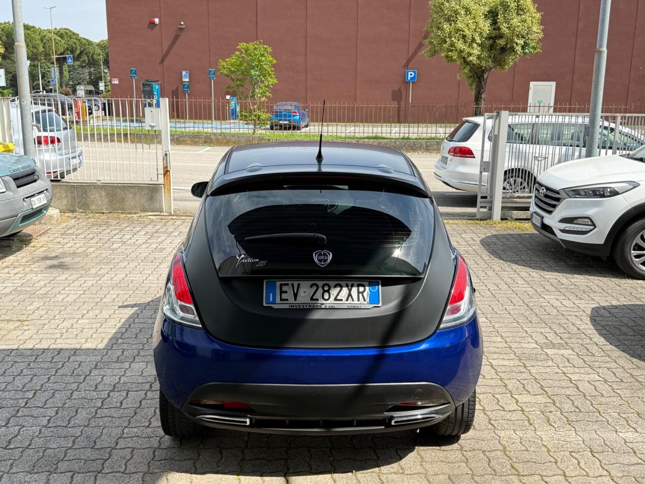 Lancia Ypsilon S momodesign 1.2 69 CV 5 porte
