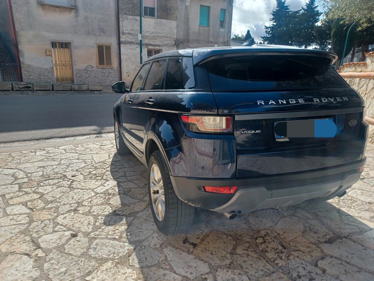 LAND ROVER RANGE ROVER EVOQUE 2.0 PURE 4WD PREZZO TRATTABILE