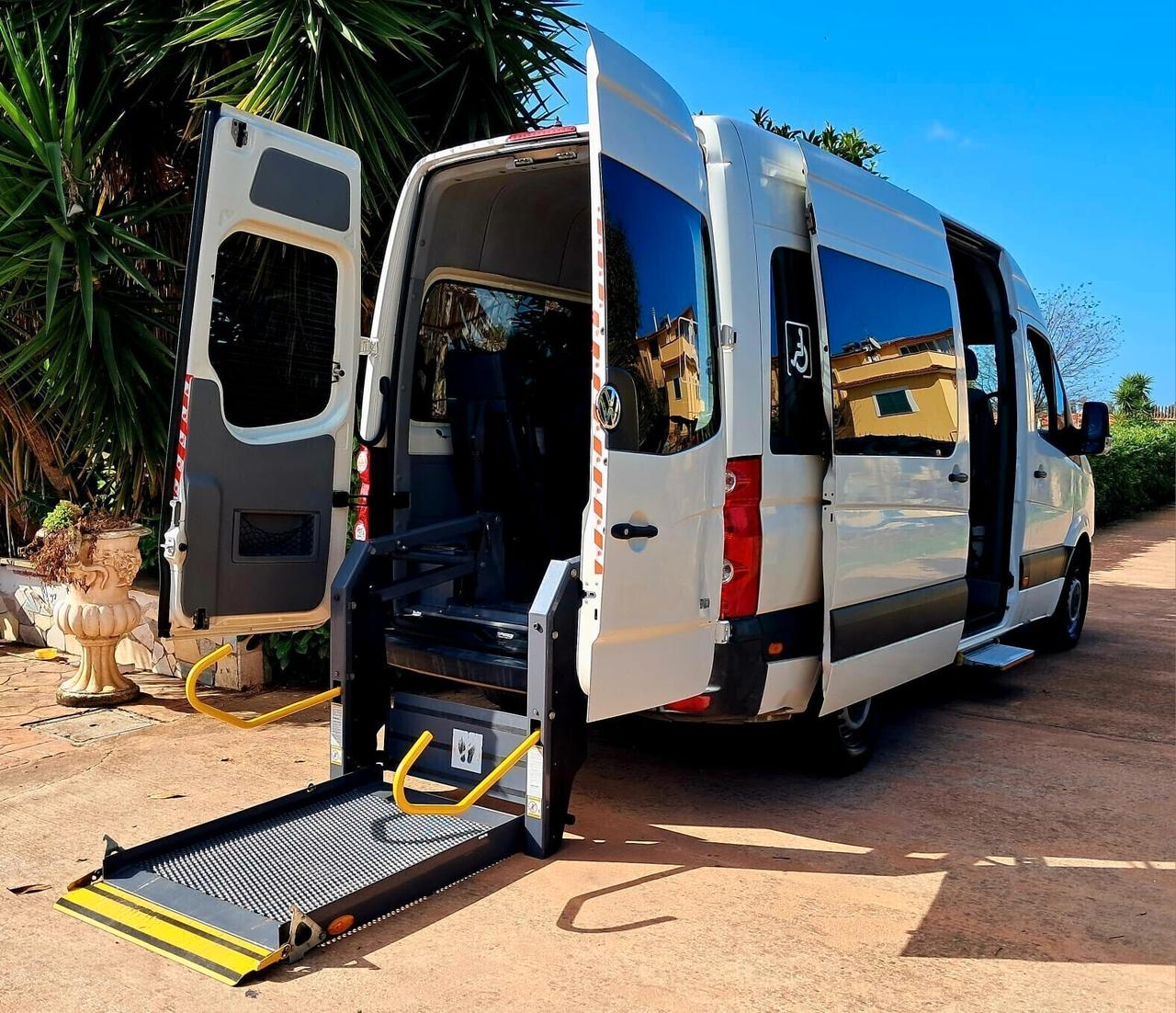 Volkswagen Crafter VW 9 POSTI TETTO ALTO TRASPORTO DISABILI PEDANA ELETTROIDRAULICA